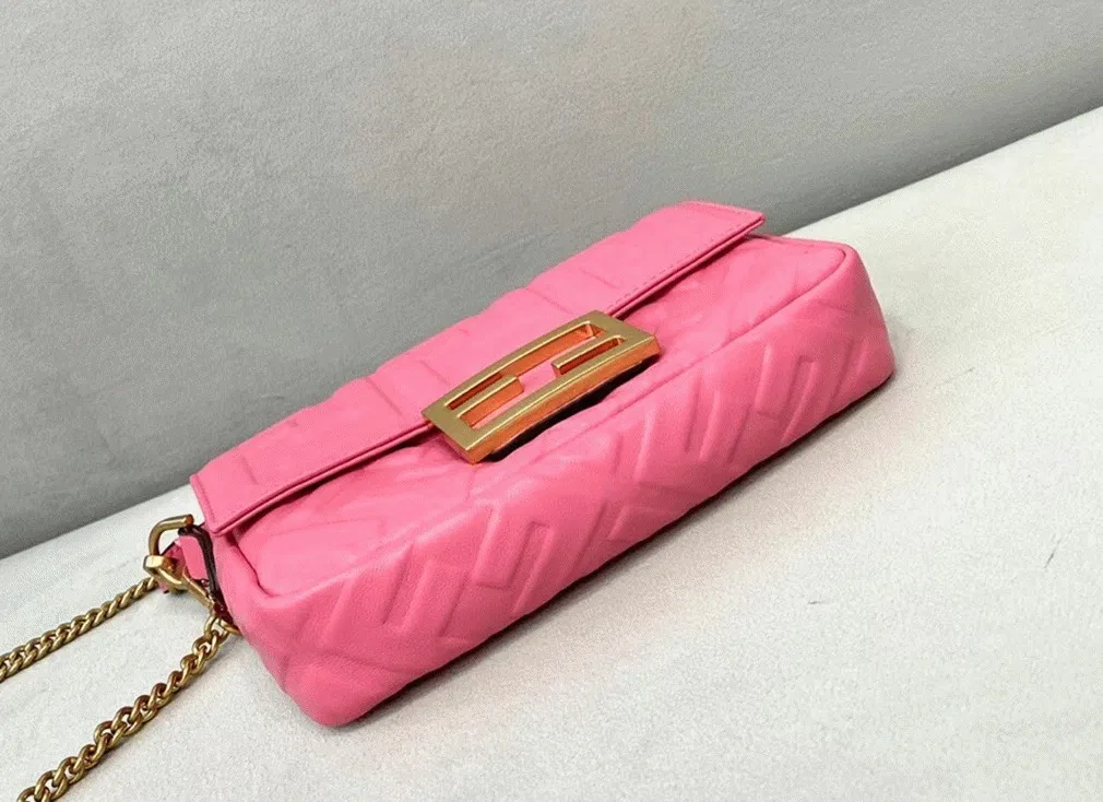 Top Quality Fendi Small Baguette Bag In Pink FF — image 8