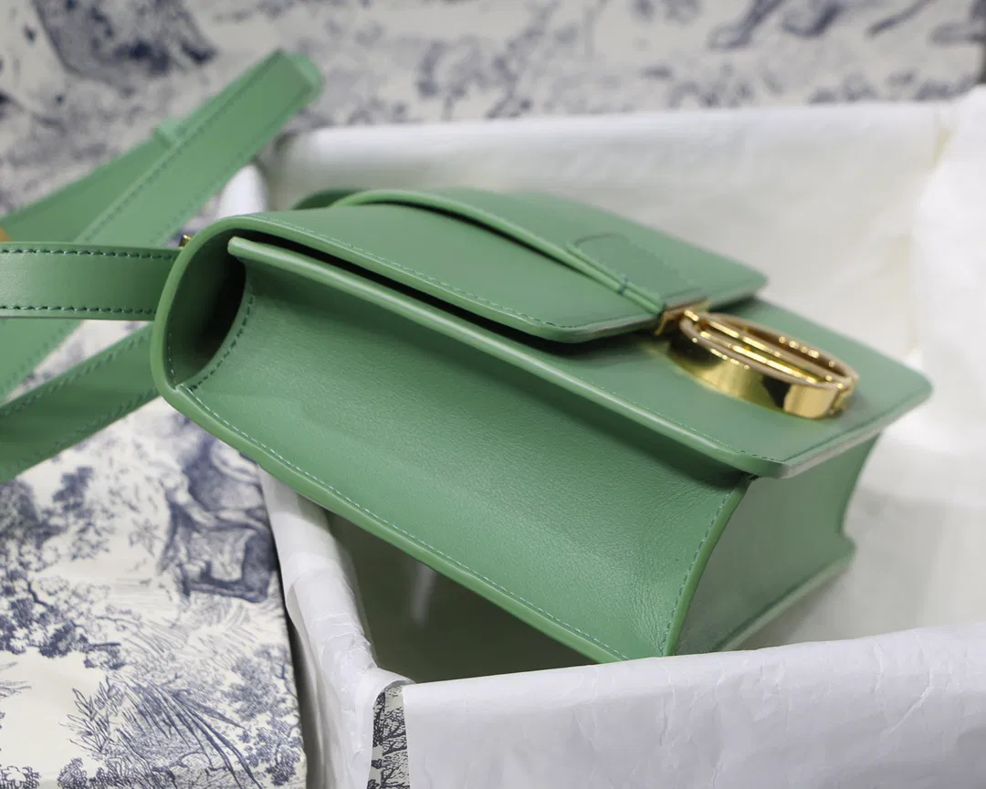 Dior 30 Montaigne — image 7