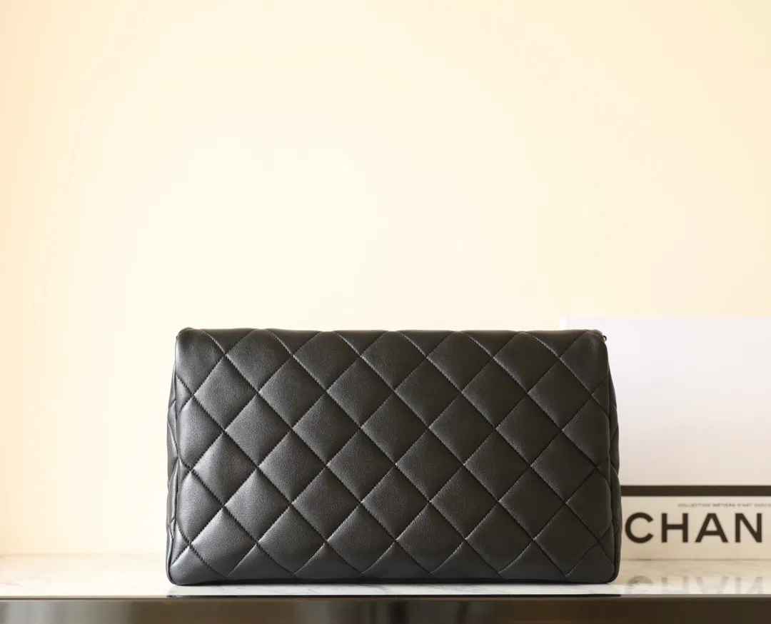 Chanel 24P — image 6