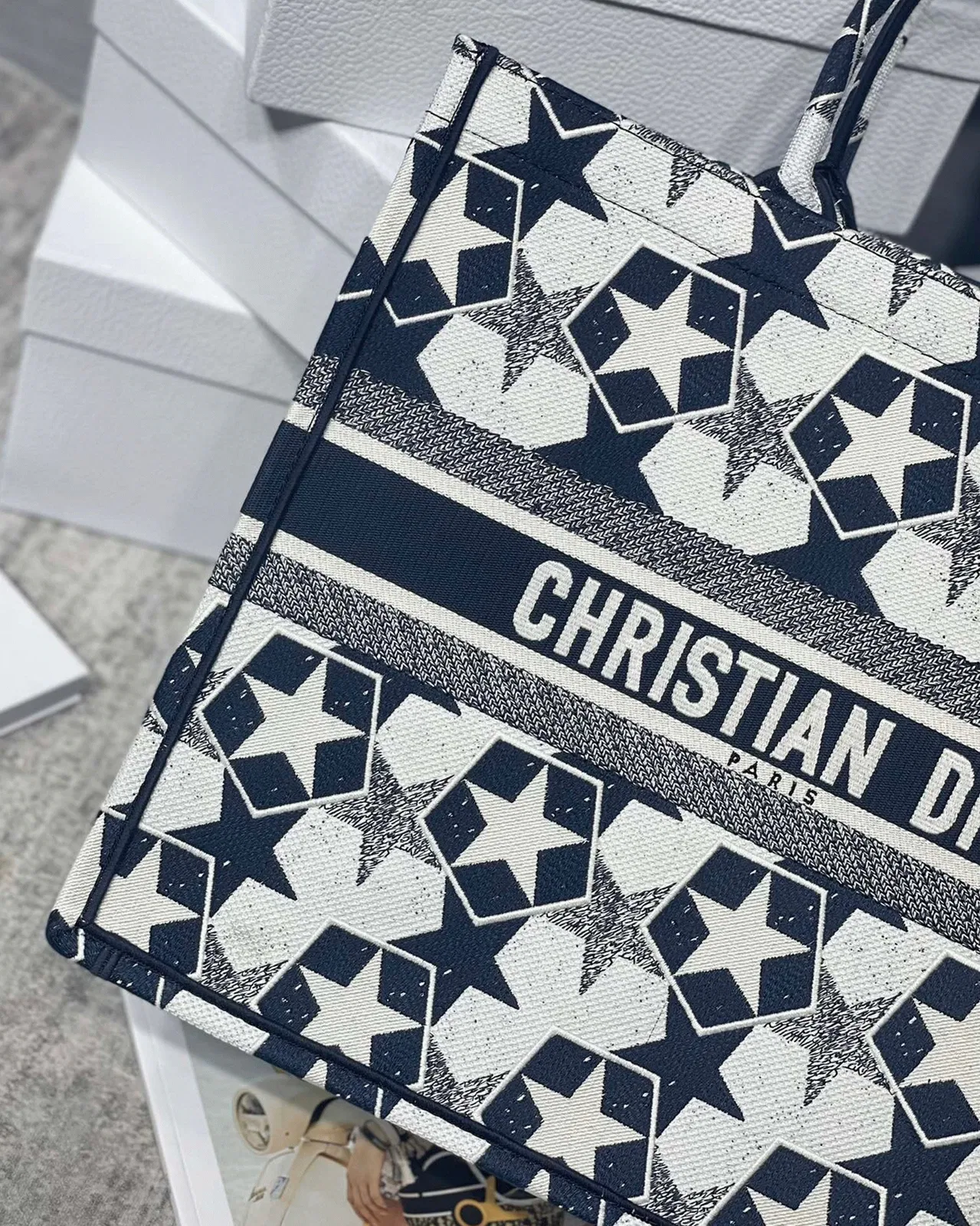 Dior Large Book Tote Bag Knockoff in Blue and White Dior Etoile Embroidery — image 6