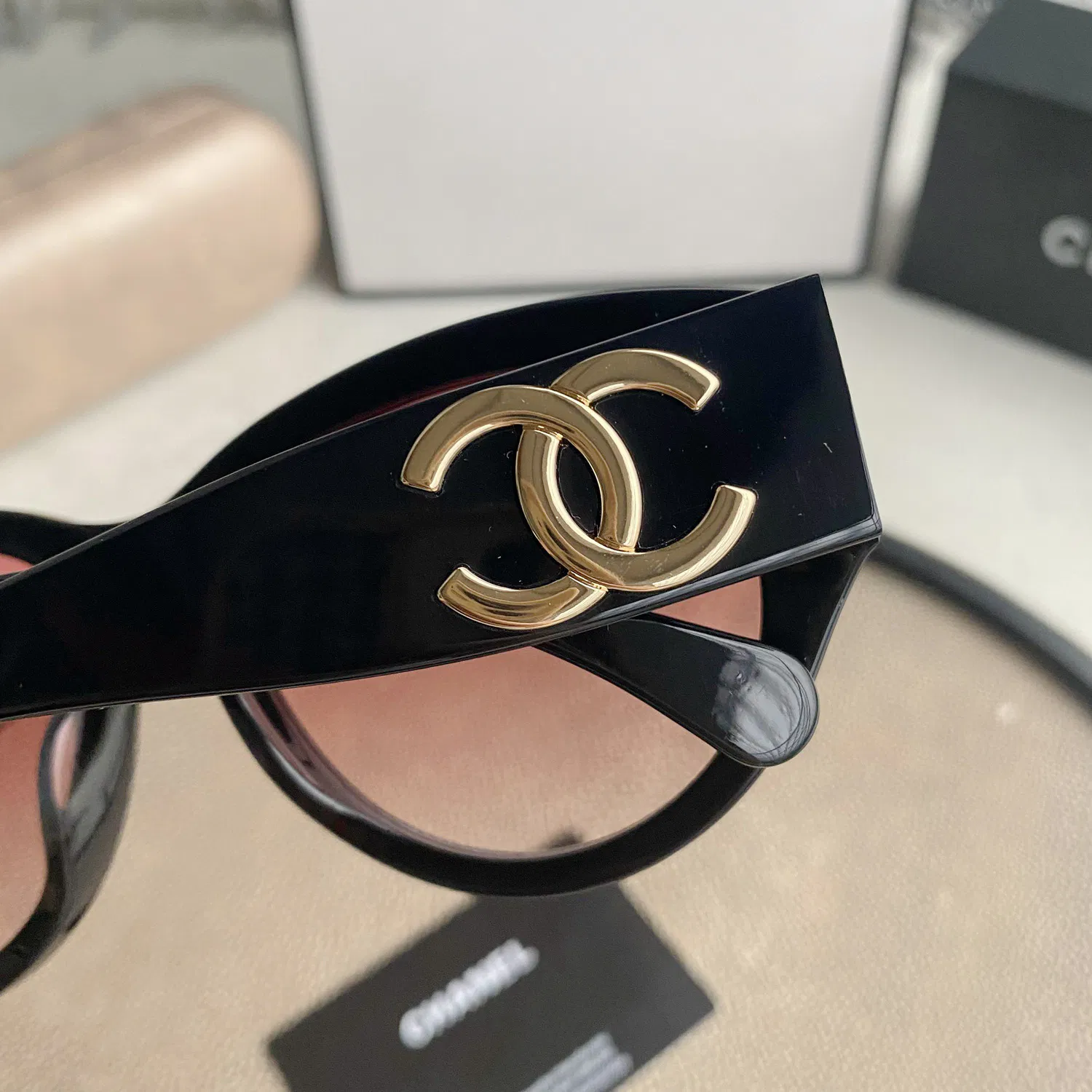 Vintage chanel sunglasses — image 3