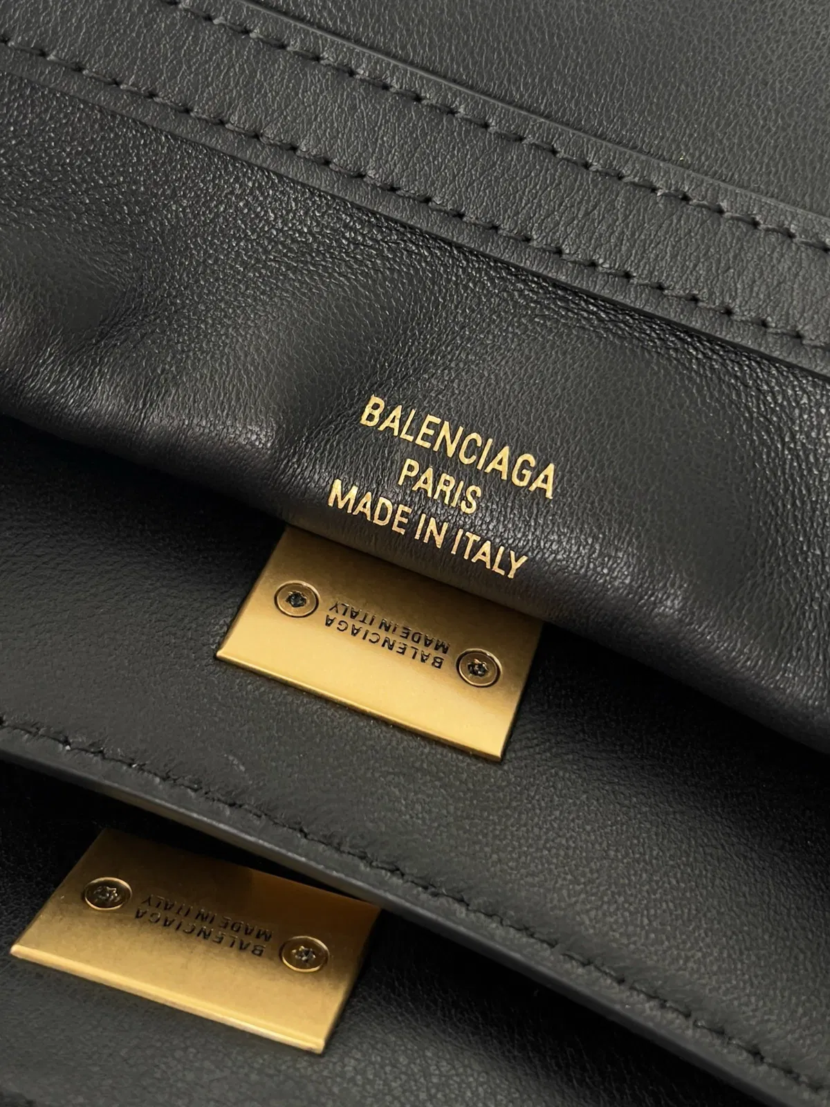 Knockoff Balenciaga Rodeo Medium Bag Black Calfskin — image 9