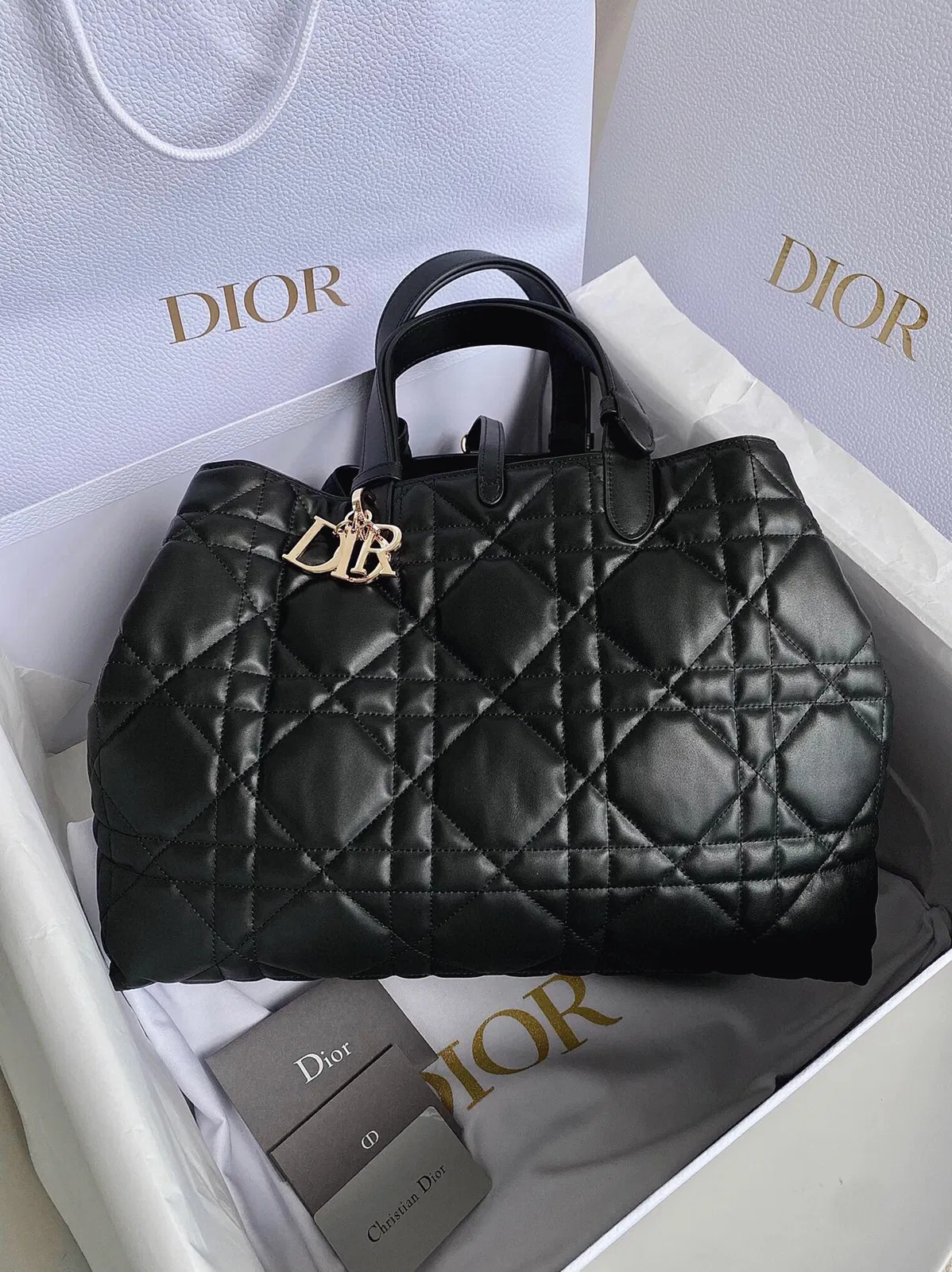 Dior Toujours Large Bag in Black Macrocannage Calfskin — image 9