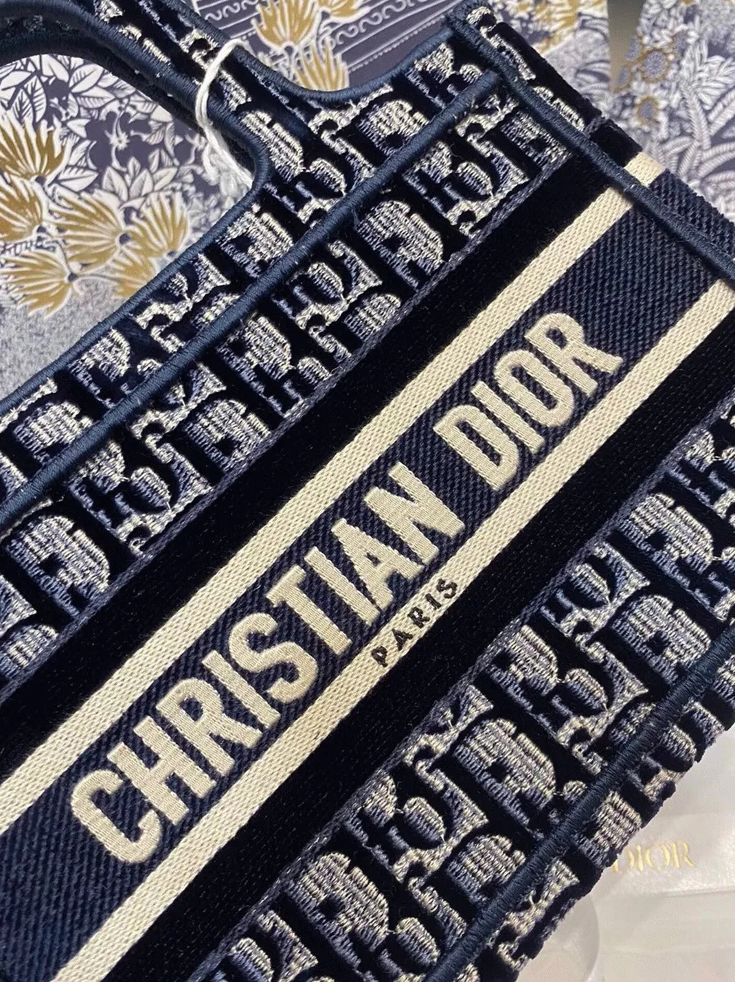 Dior Mini Book Tote Bag Imitation in Blue Velvet Oblique Embroidered — image 4