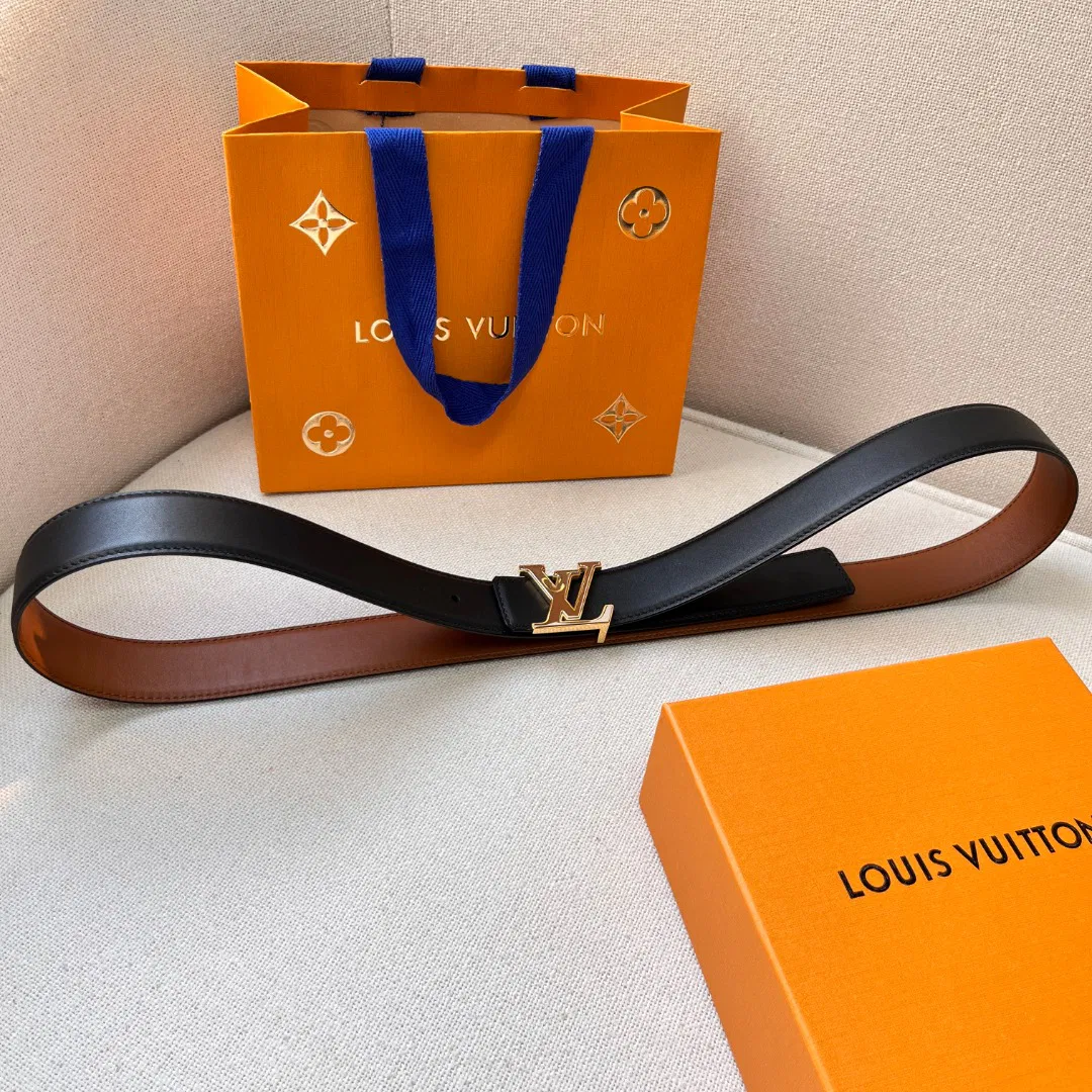 LV initiales — image 9