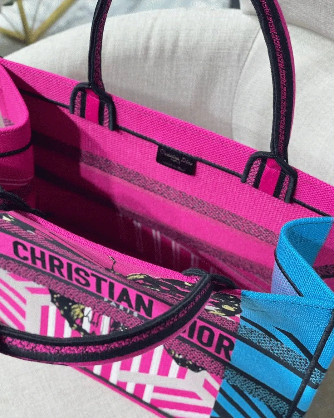 Dior Medium Book Tote Bag in Pink D-Jungle Pop Embroidery — image 9