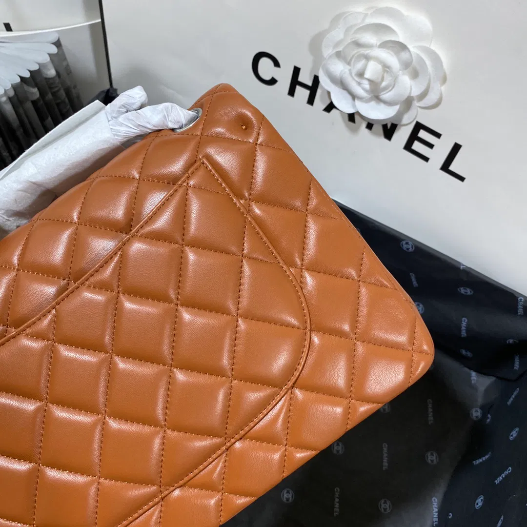 Chanel Flap Bag Large — image 6