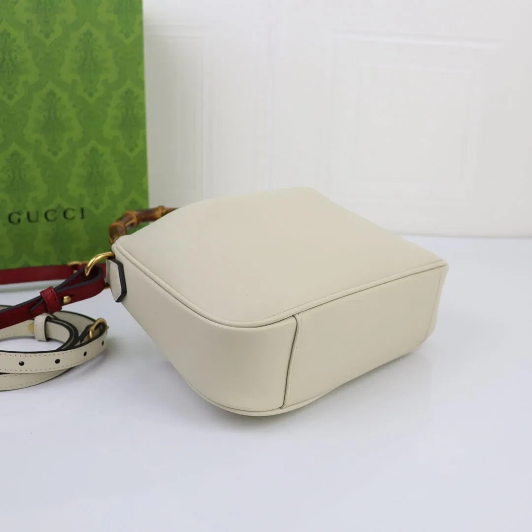 Gucci Diana Bamboo Small Shoulder Bag — image 5