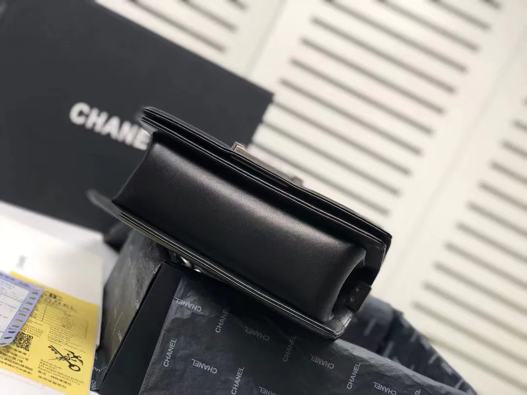 BOY CHANEL Small — image 5