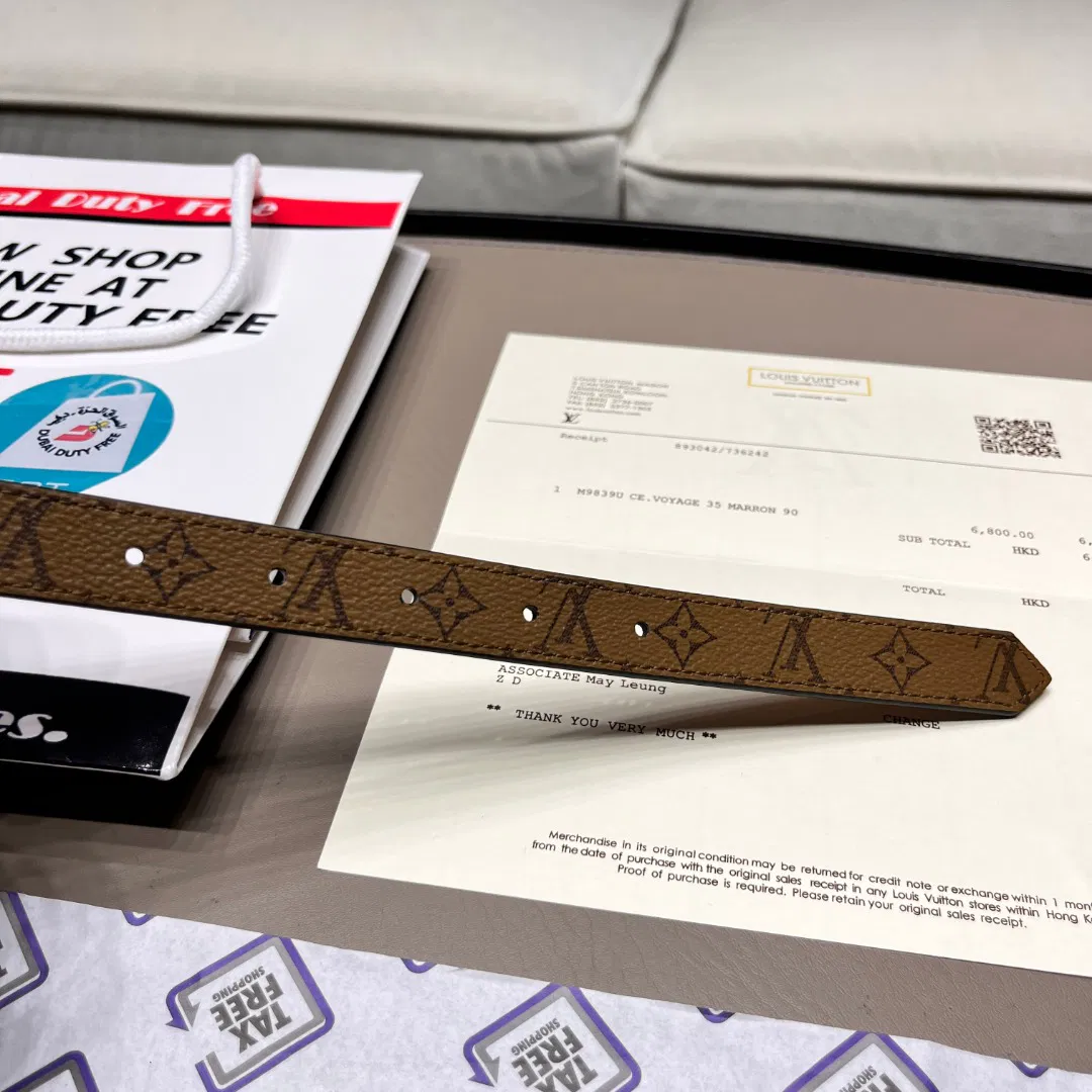 LV Diamond Plug Outlet — image 3
