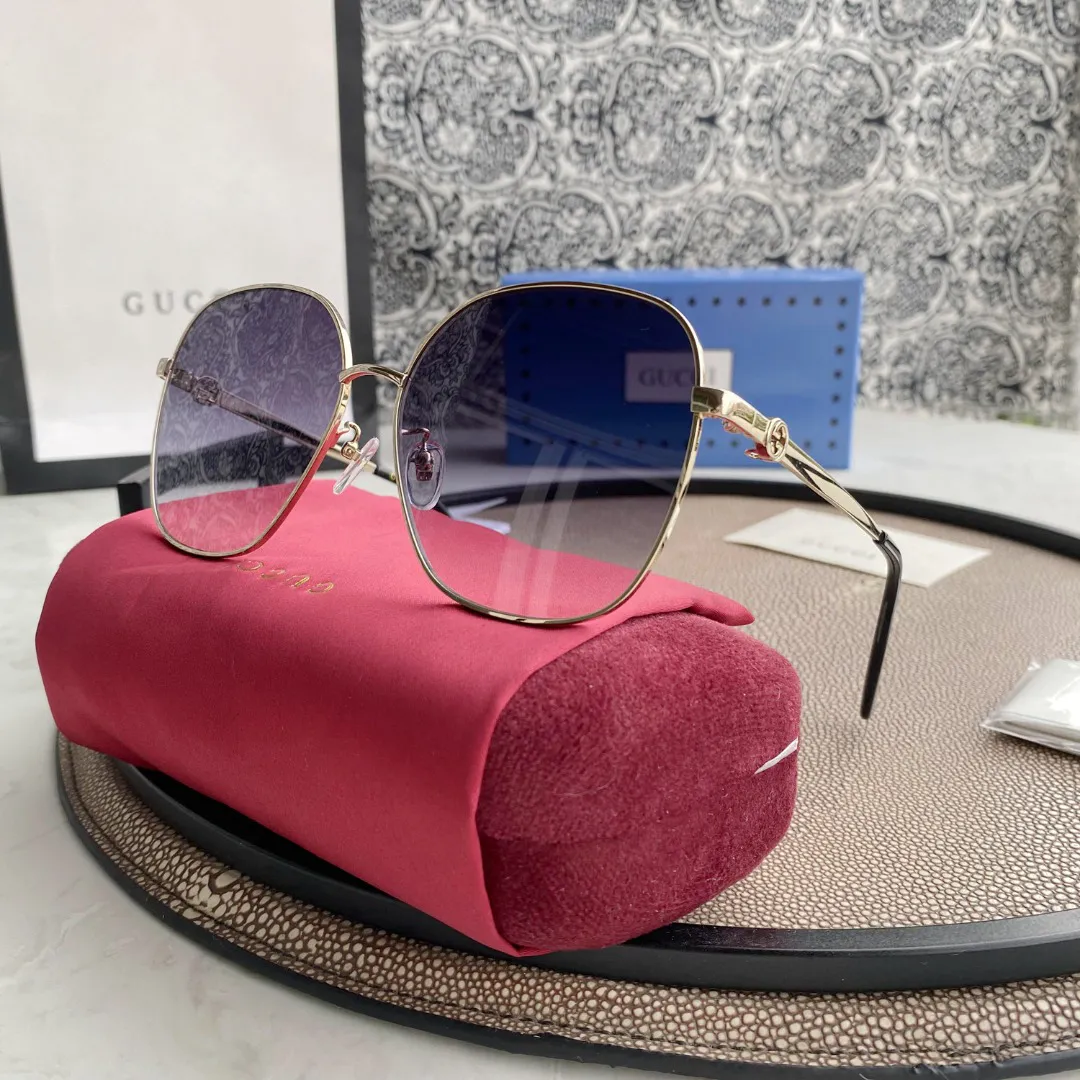 Street Style Sunglasses — image 2