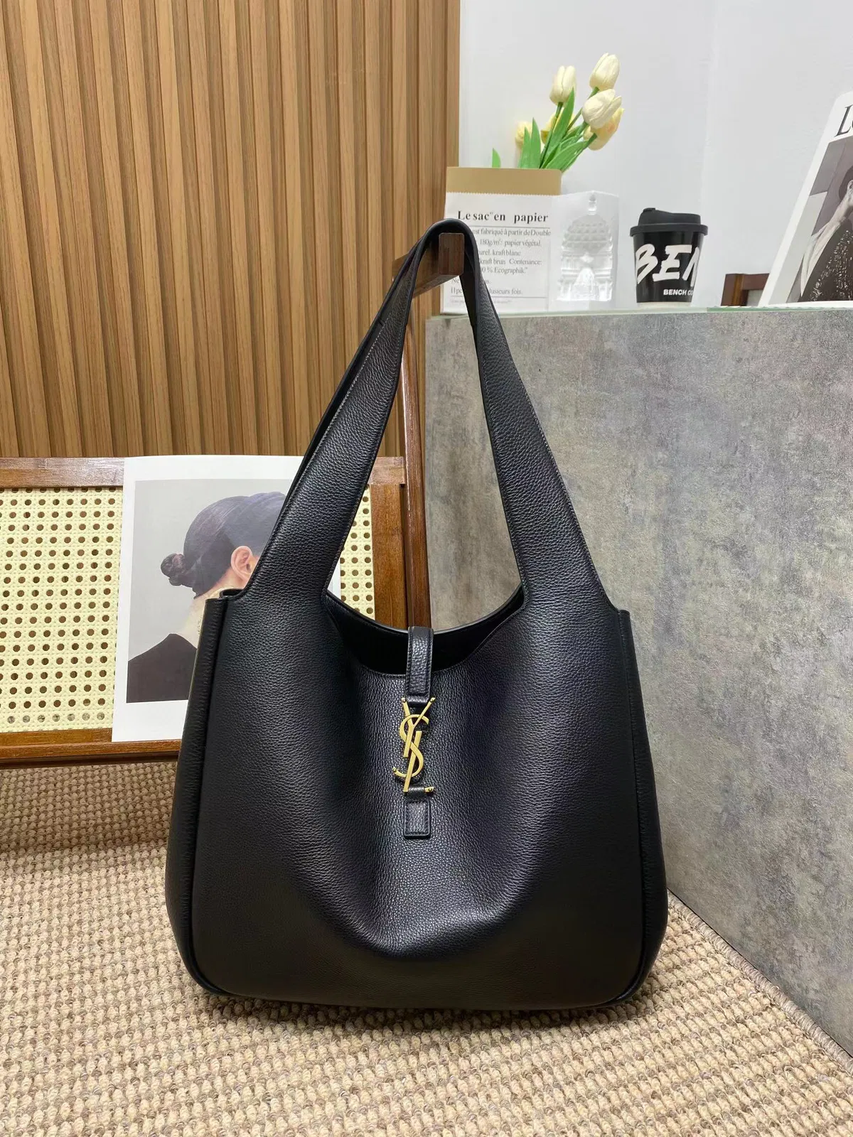 YSL BEA IN GRAINED LEATHER — image 2