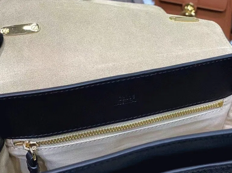 Top Quality Knockoff Chloe Small Tess Day Bag In Black Grained Leather — image 3