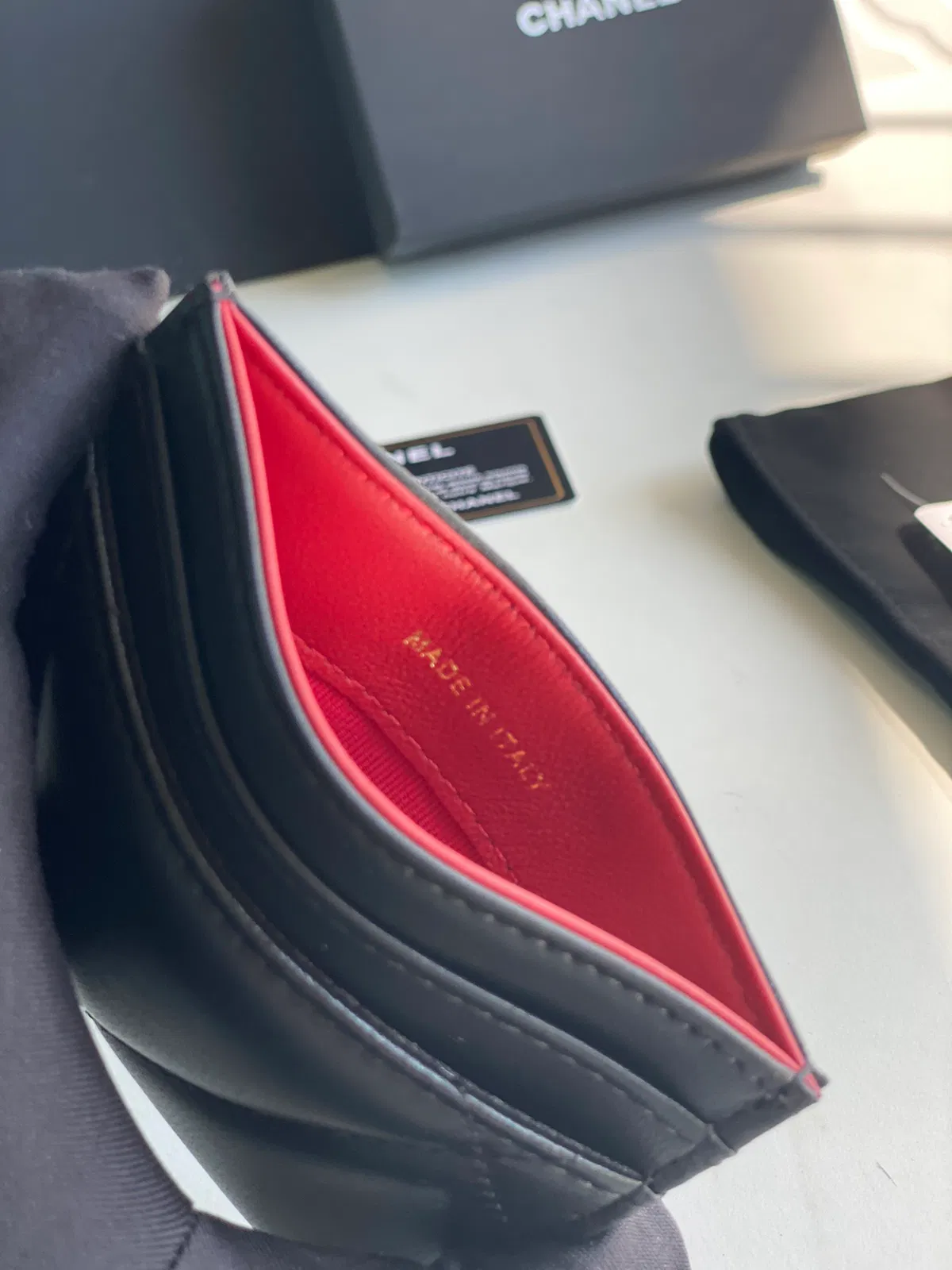 CHANEL 19 CARD HOLDER — image 3