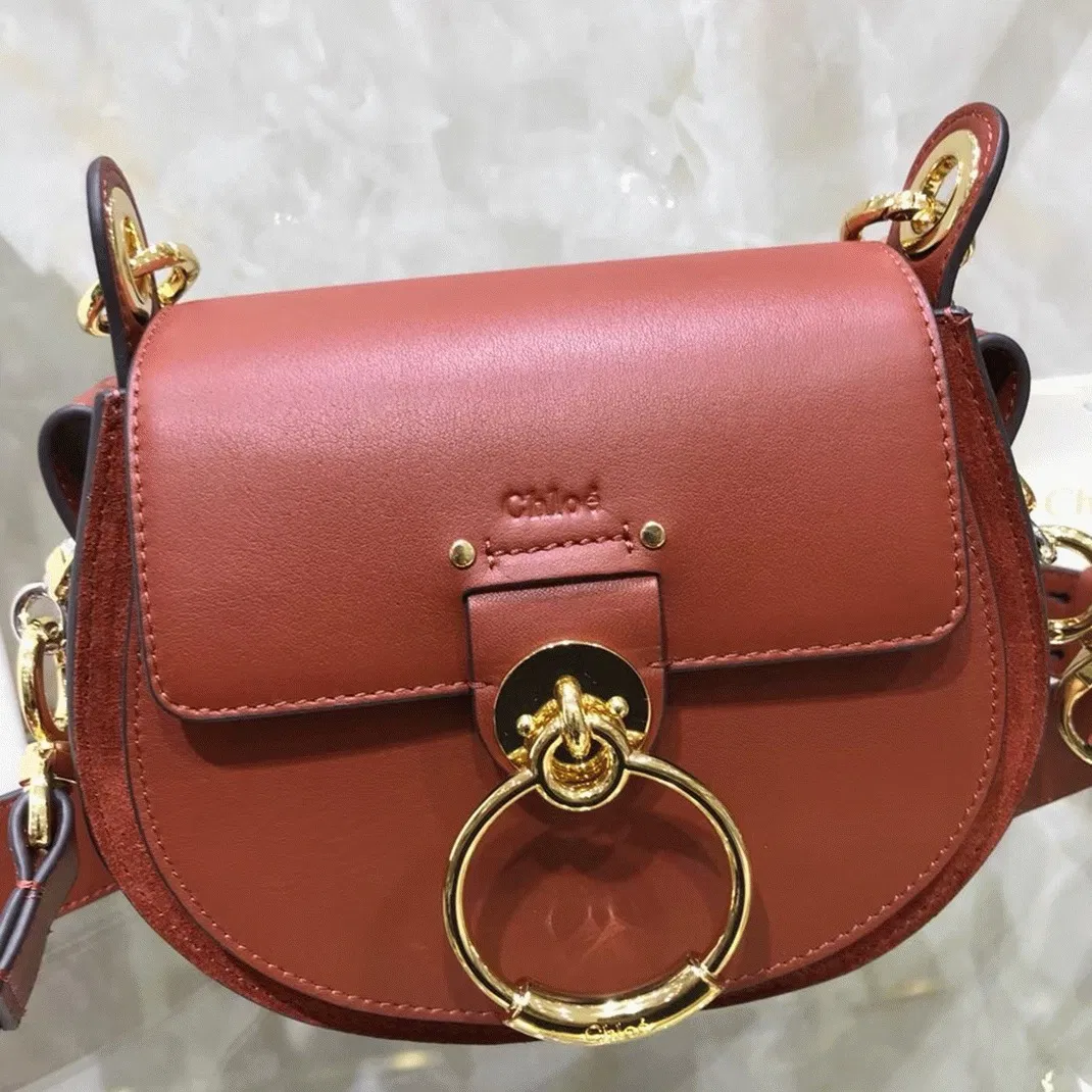Top Quality Fake Chloe Small Tess Shoulder Bag In Caramel Calfskin — image 5