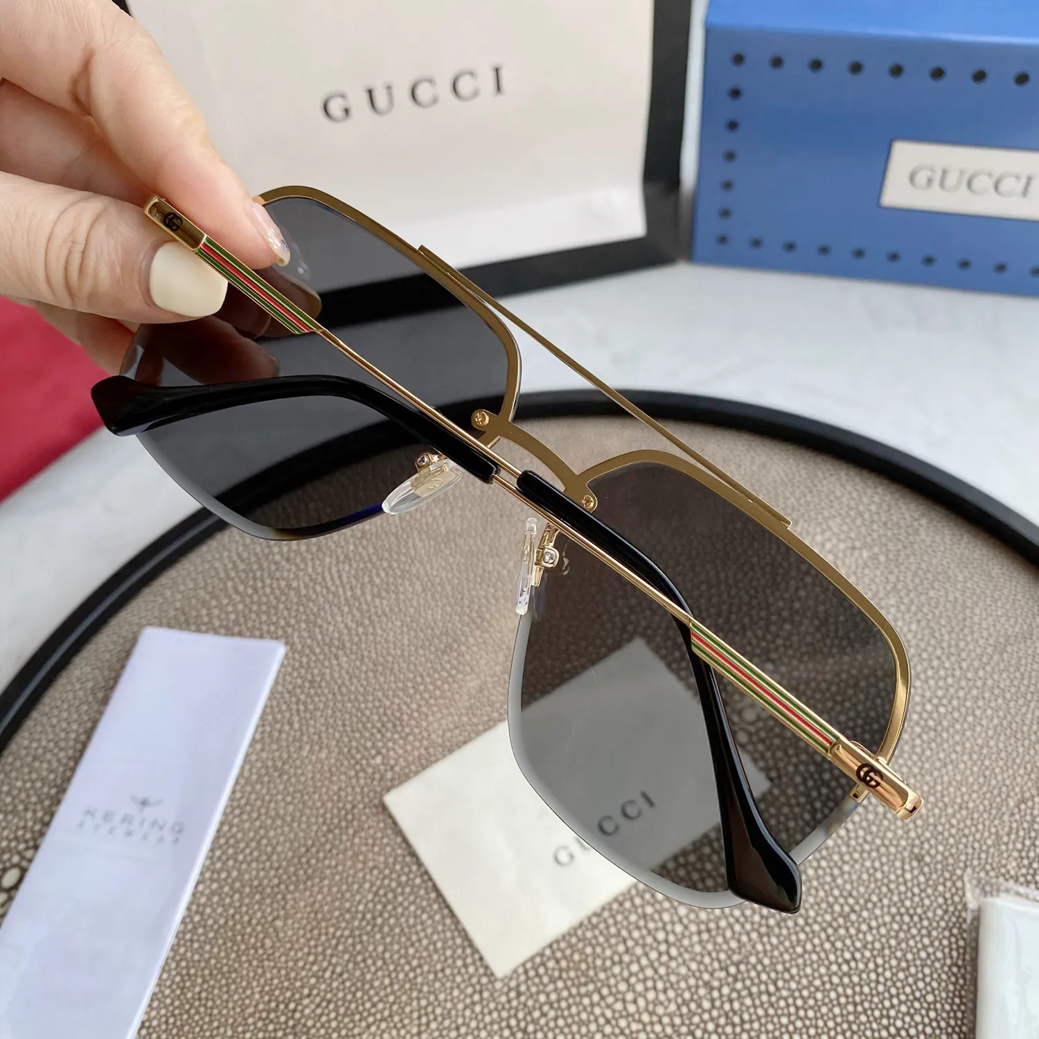 GUCCI SUNGLASSES — image 6