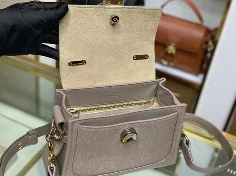 Top Quality Fake Chloe Mini Tess Day Bag In Grey Grained Leather — image 4