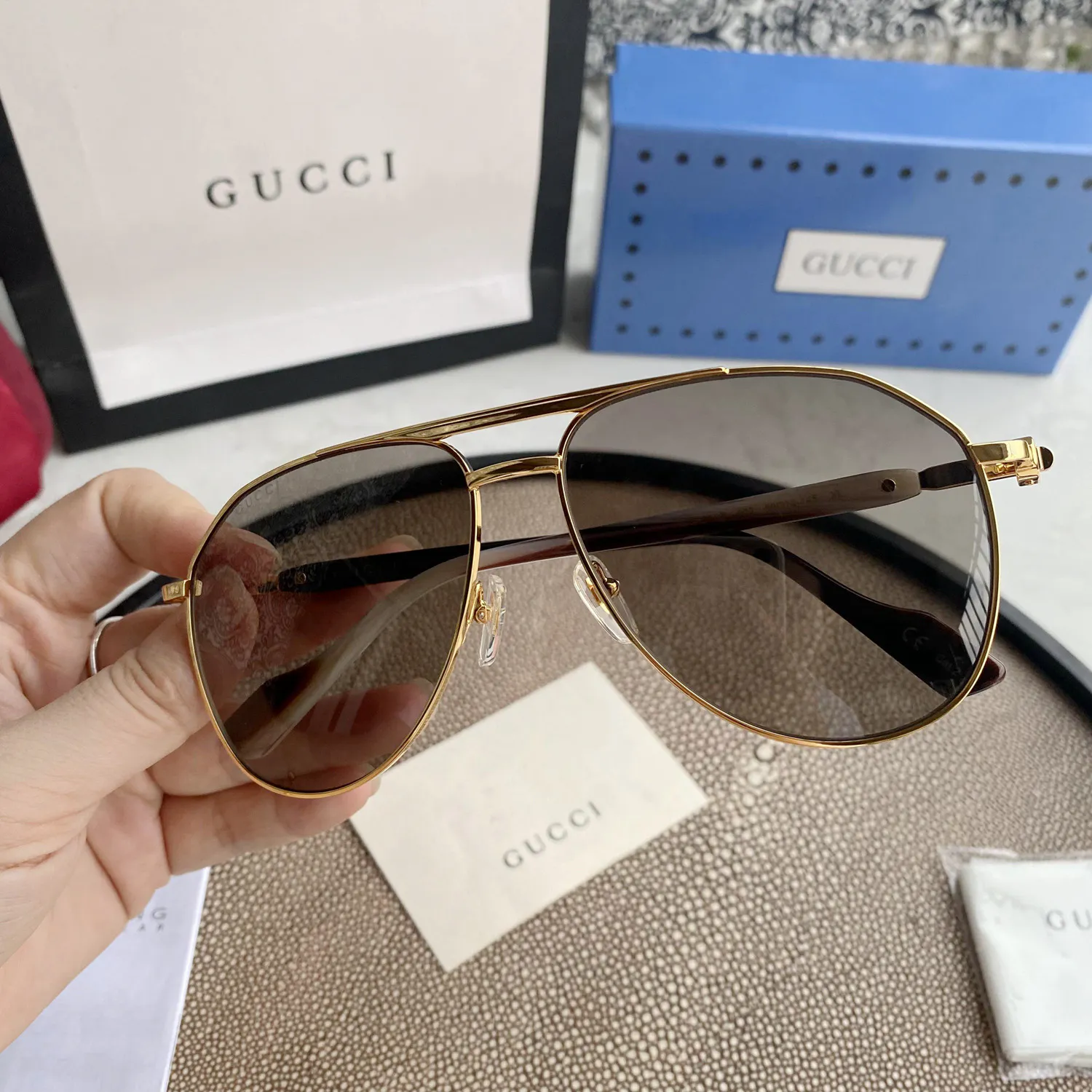GUCCI EYEWEAR SUNGLASSES — image 7