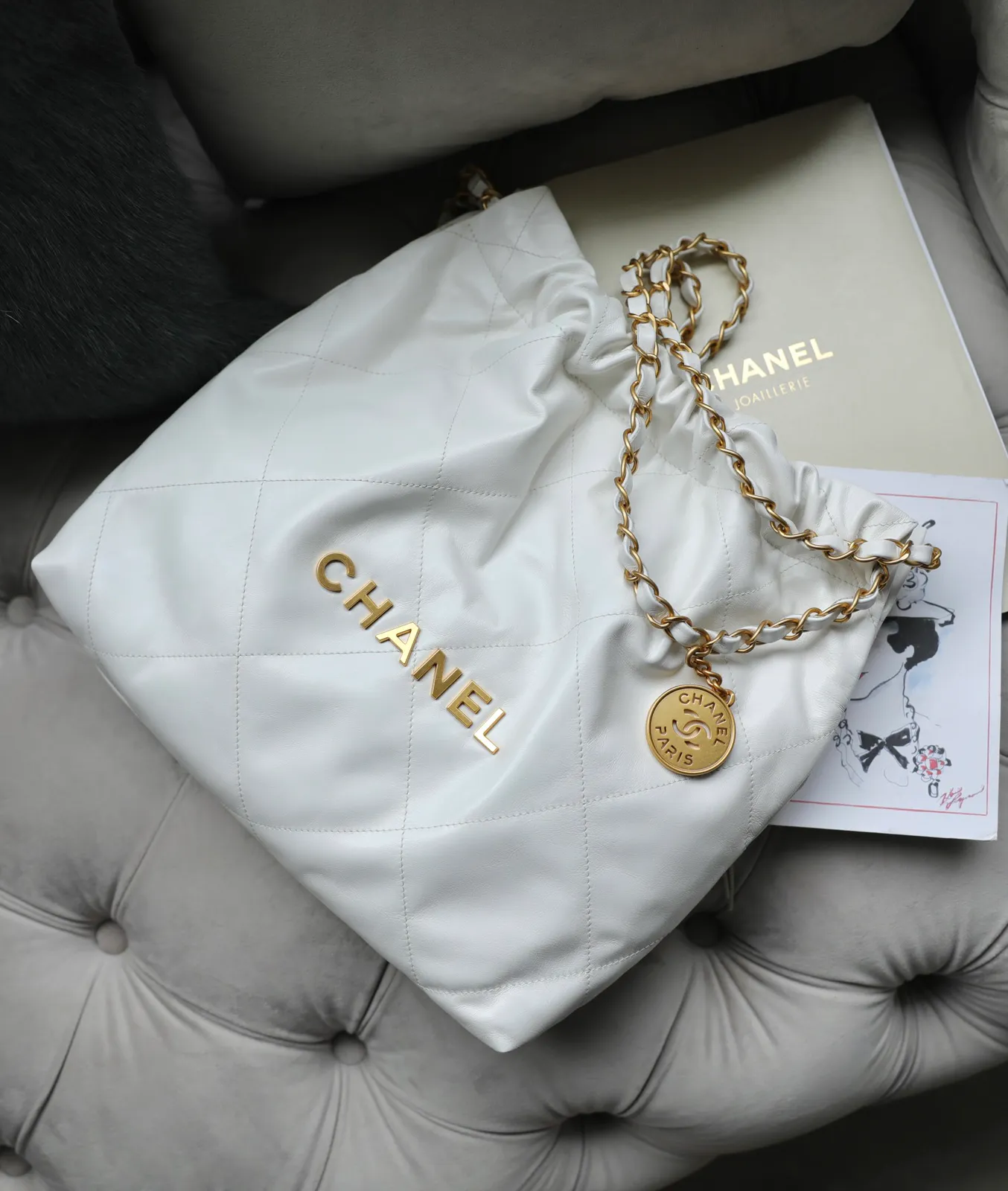 Chanel 22 Small β image 3