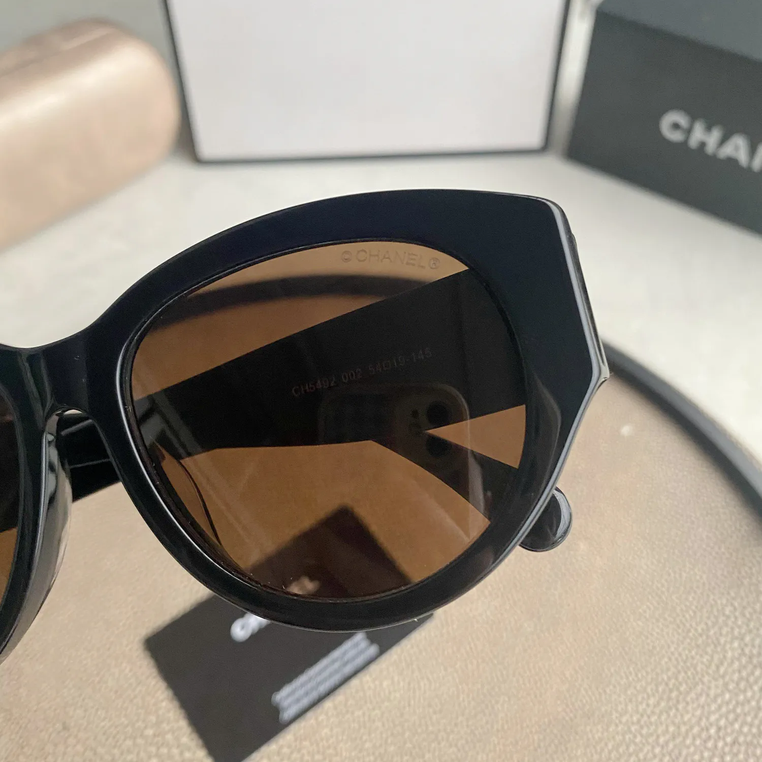 Vintage Sunglasses — image 4
