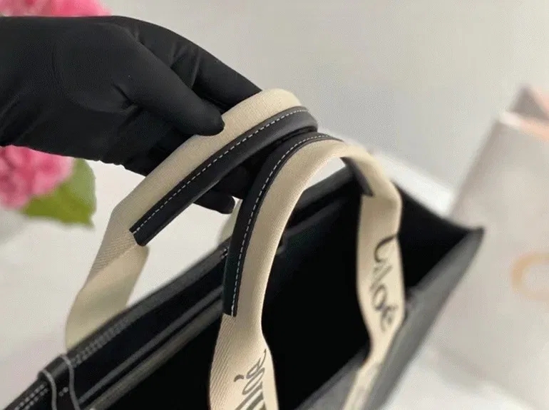 Top Quality Fake Chloe Medium Woody Tote Bag In Grey Felt — image 6
