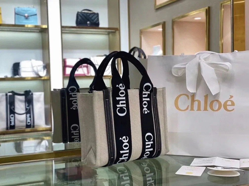 Top Quality Replica Chloe Small Woody Tote Bag in Canvas with Black Leather Strips — image 2