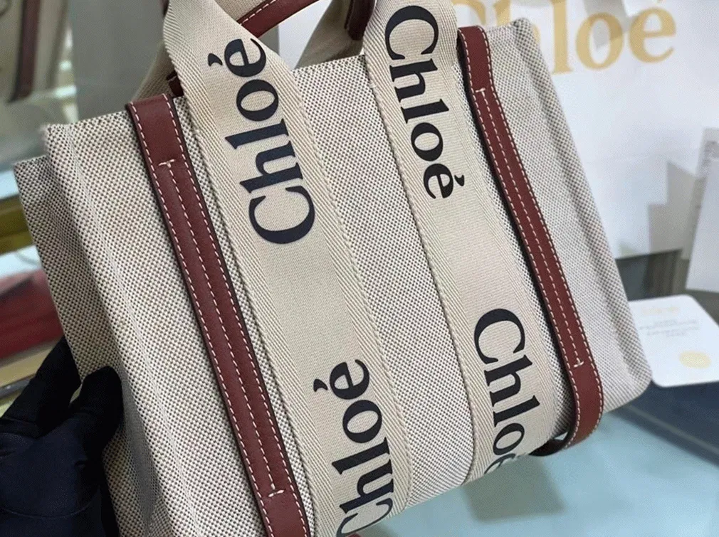 Top Quality Replica Chloe Small Woody Tote Bag in Canvas with Camel Leather Strips — image 5