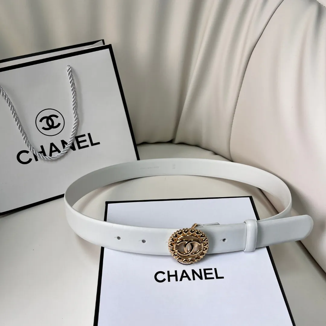 CHANEL Heart Casual Style Unisex Blended Fabrics Plain Party Style