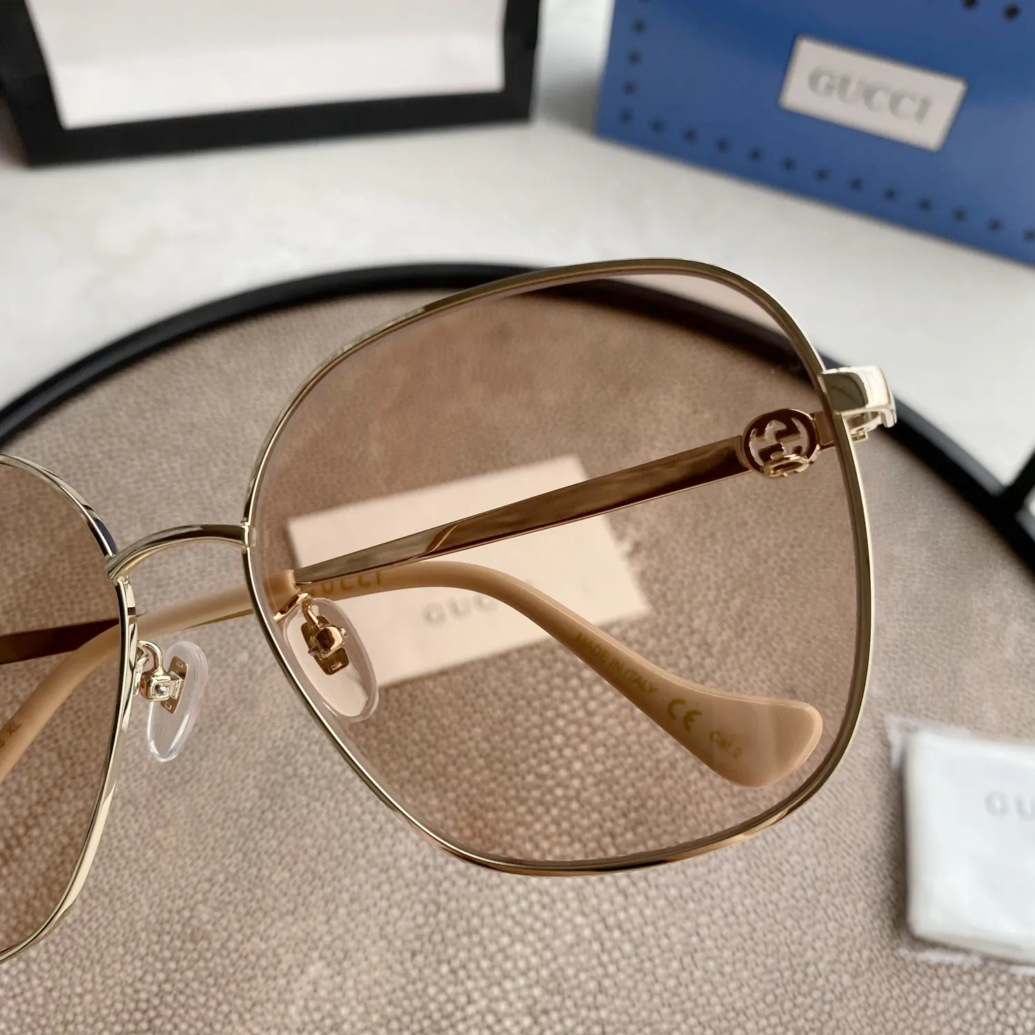 Street Style Sunglasses — image 5
