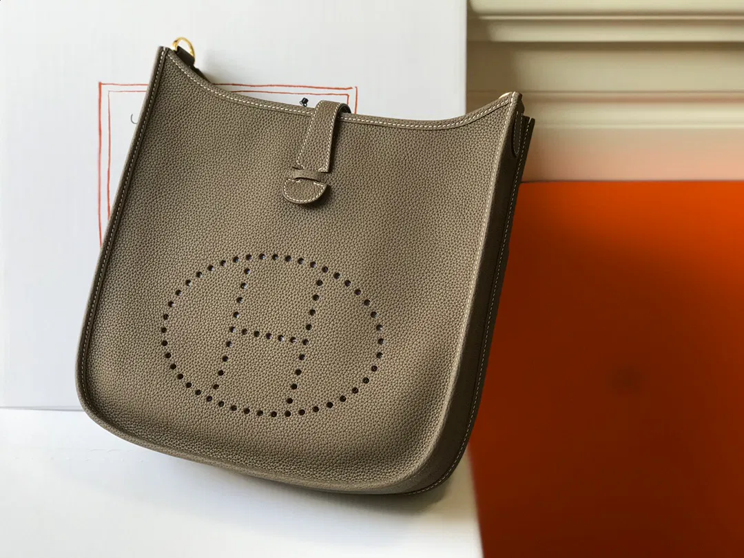 Hermes Evelyne