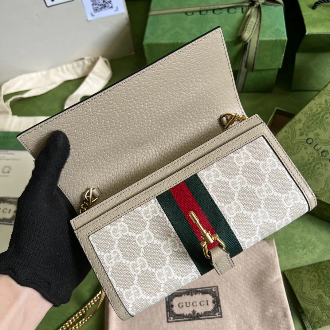 Jackie 1961 chain wallet — image 5