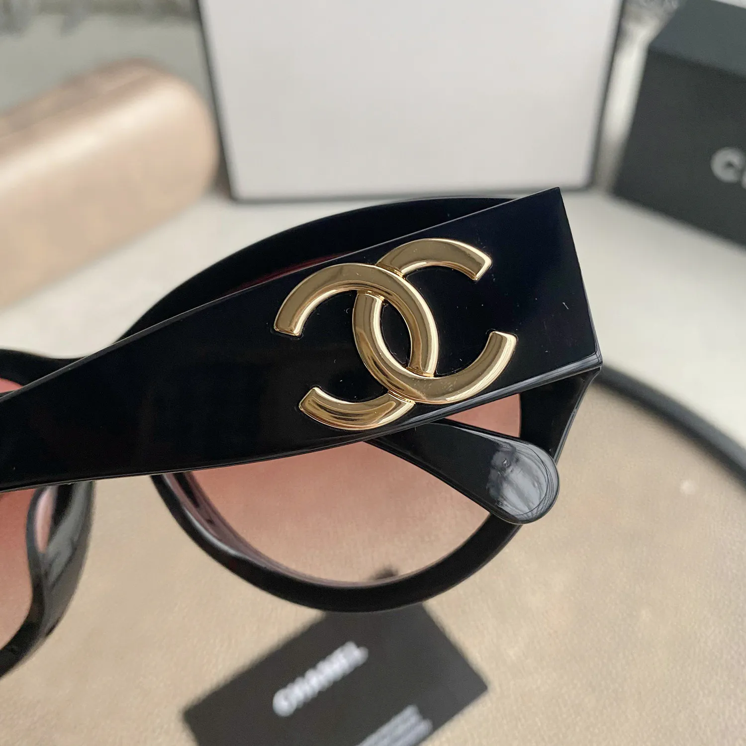 Vintage chanel sunglasses — image 3