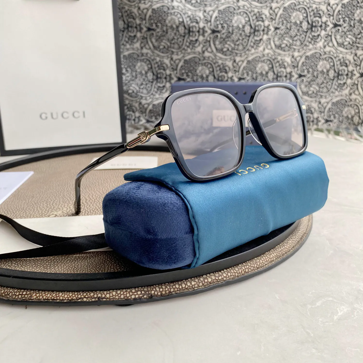 RECTANGULAR FRAME SUNGLASSES — image 2