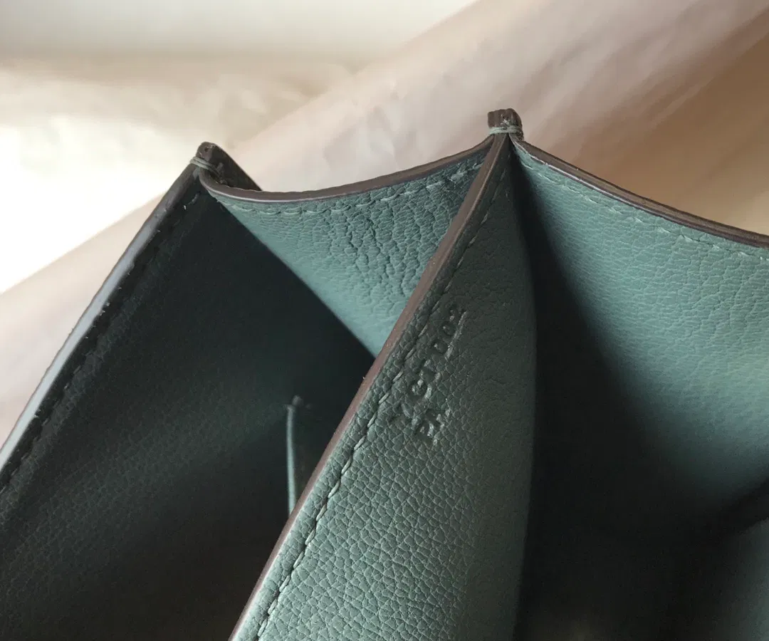 Hermes Constance — image 7