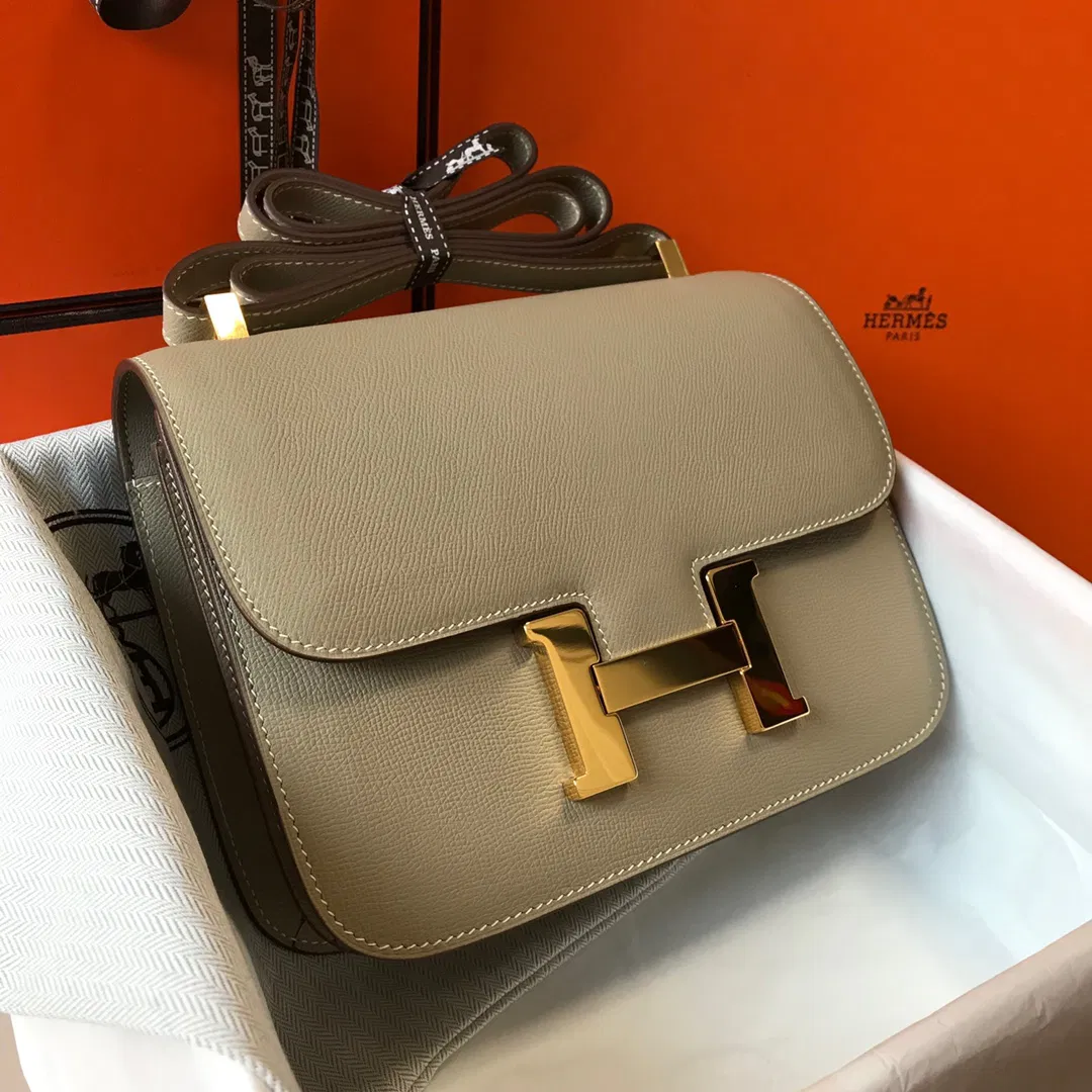 Hermes Constance — image 4
