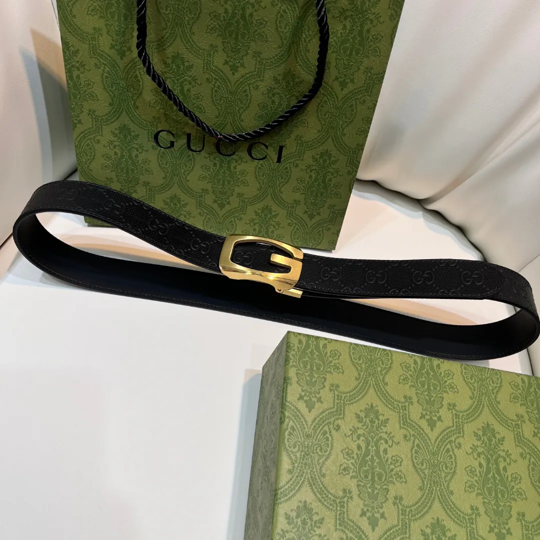 Square G reversible leather belt — image 9