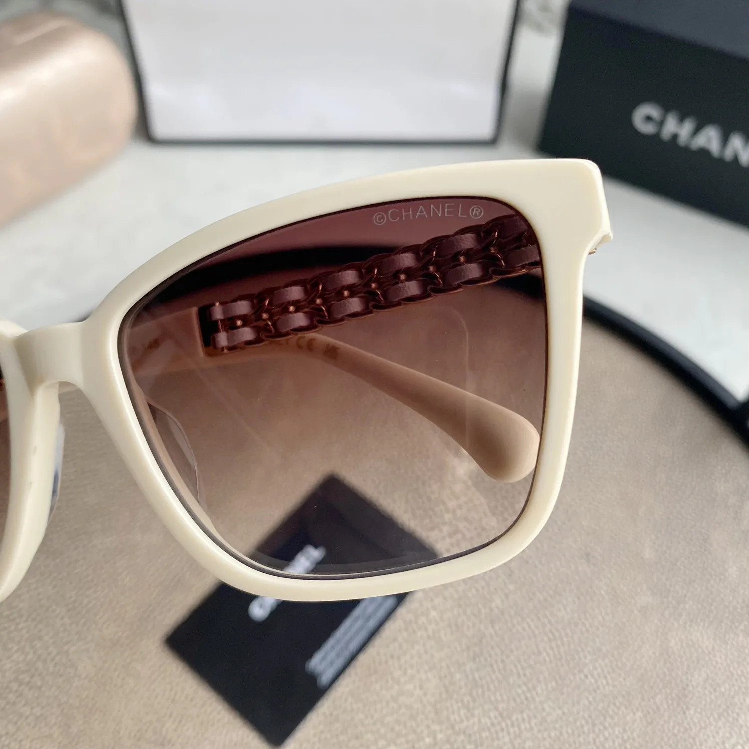 CHANEL Sunglasses — image 5