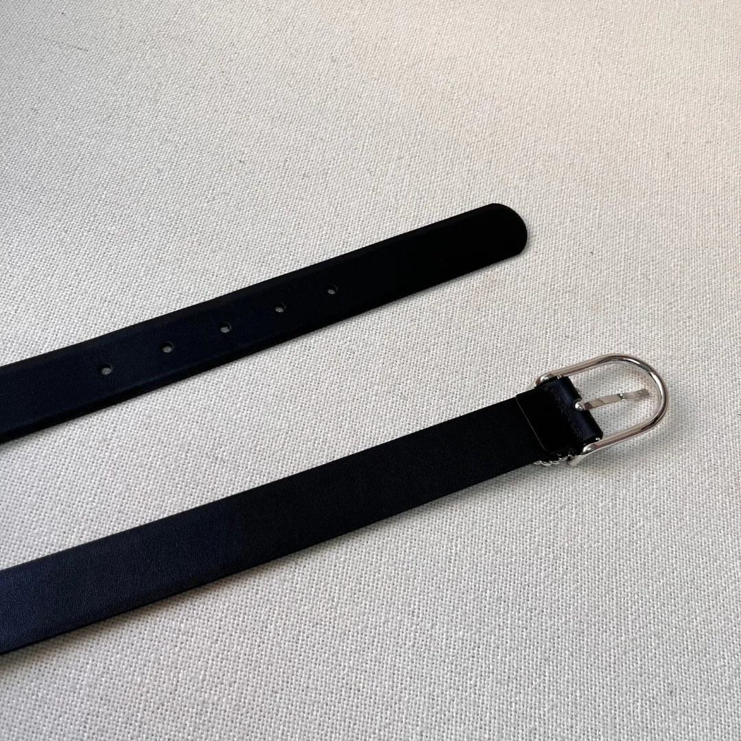 Chanel casual style leather logo belts — image 6