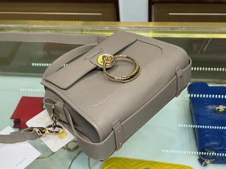 Top Quality Fake Chloe Mini Tess Day Bag In Grey Grained Leather — image 9