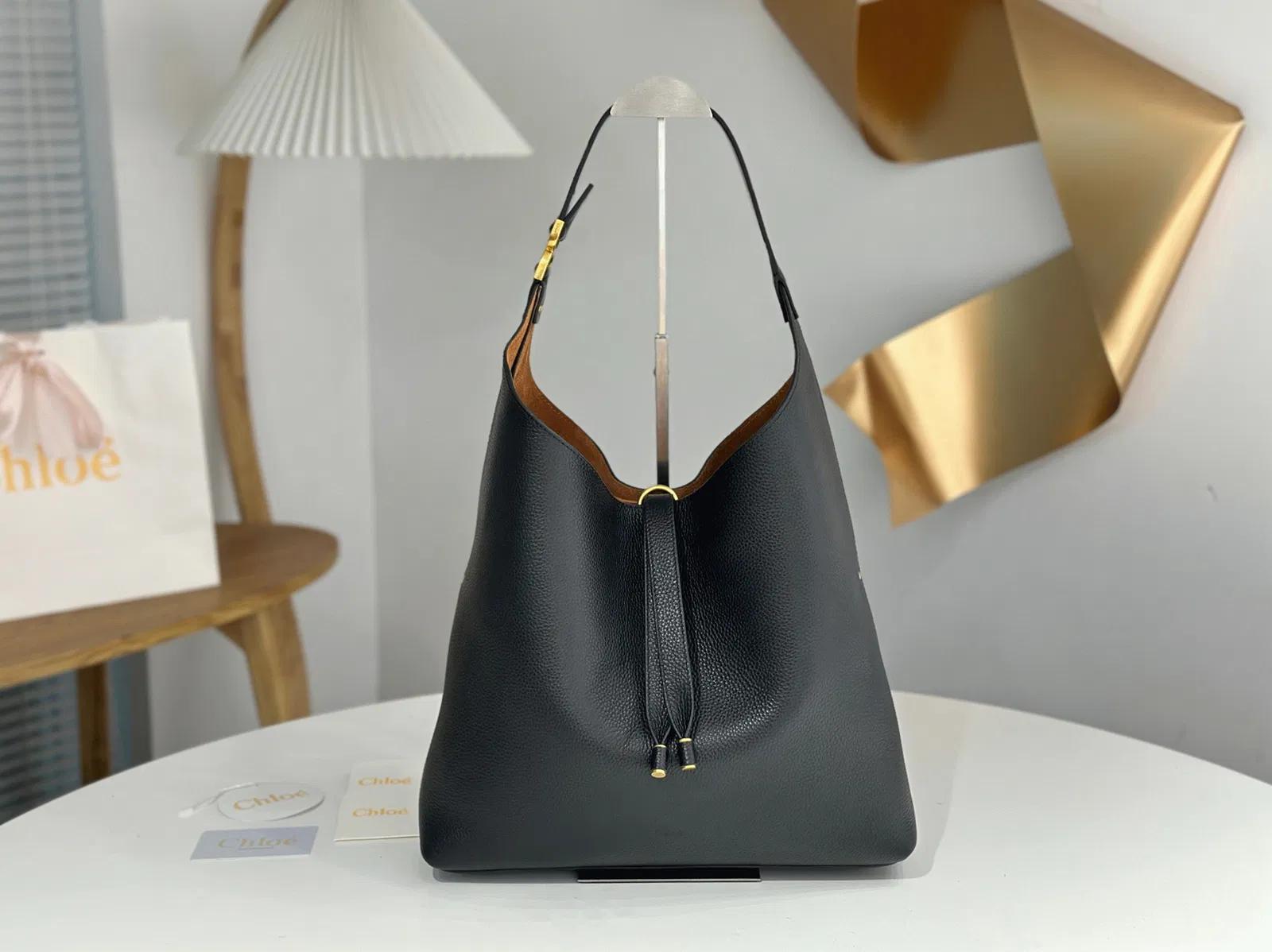 Top Quality Knockoff Previous Previous Chloe Marcie Hobo Bag in Black Grained Leather — image 4