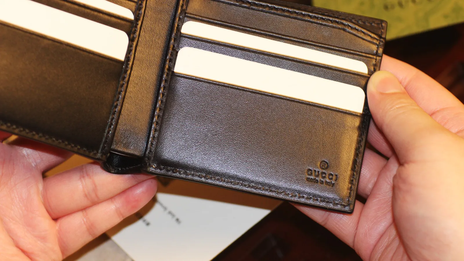 Bee print GG Supreme wallet — image 8