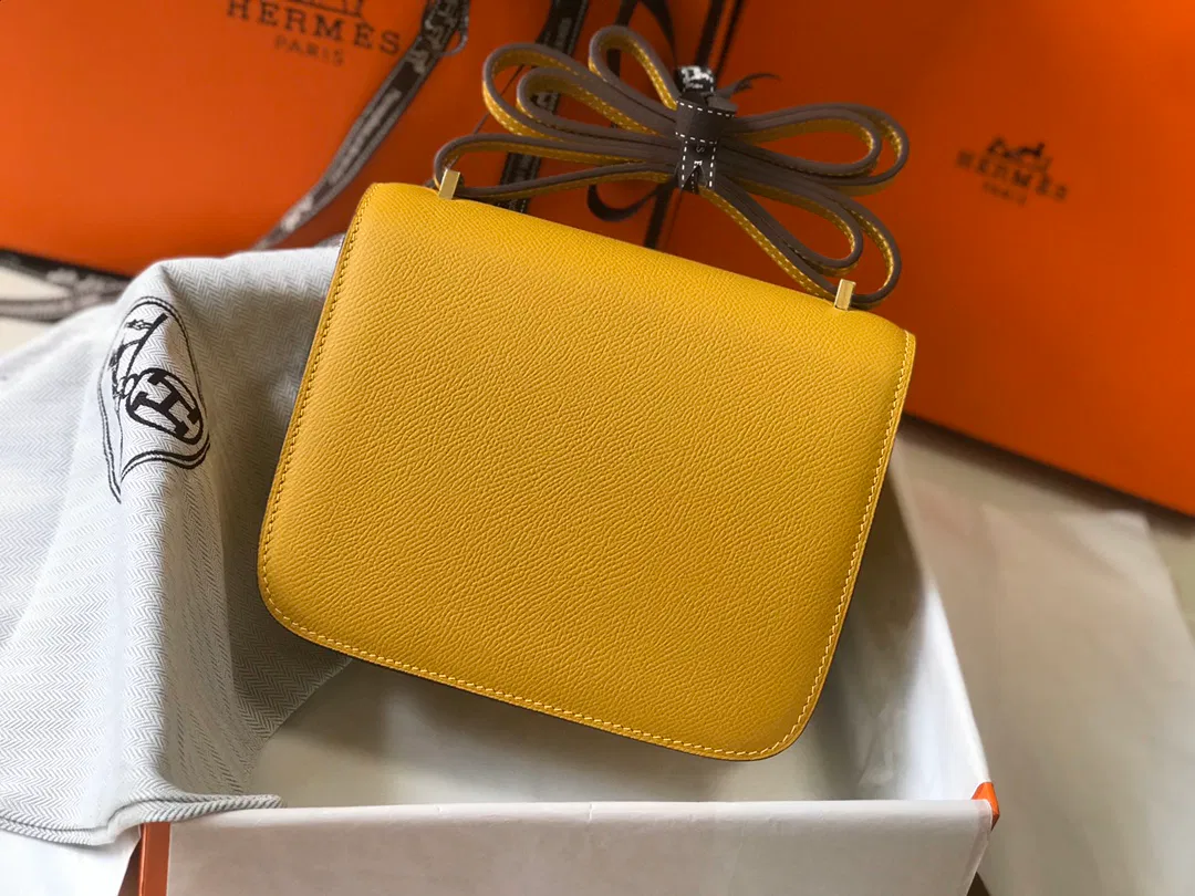 Hermes Constance — image 3