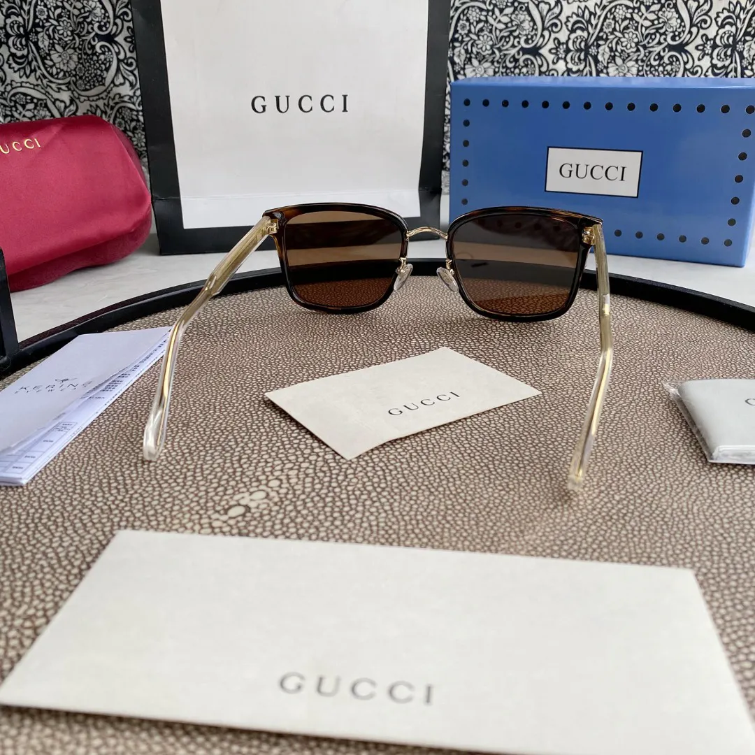 Gucci Eyewear square tinted sunglasses — image 8
