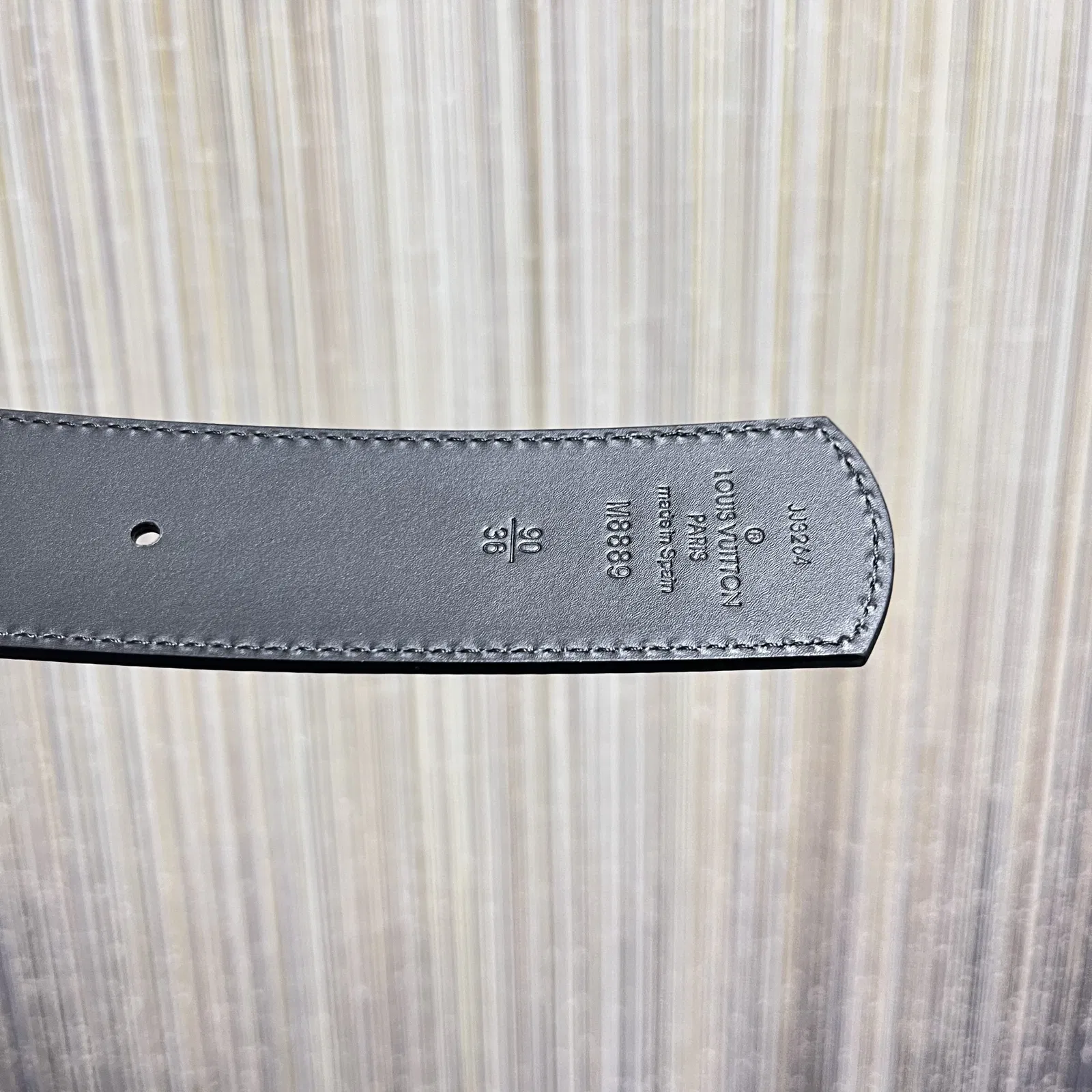 LV Dimension 40mm Reversible Belt — image 3