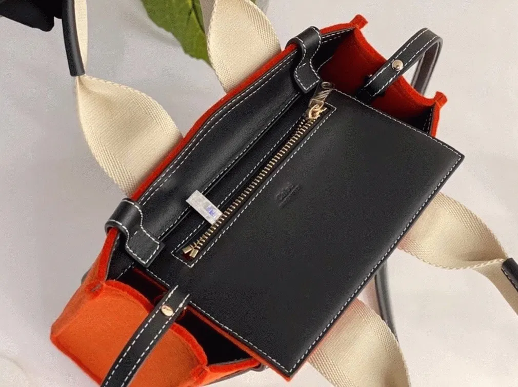 Top Quality Replica Chloe Small Woody Tote Bag In Orange Felt — image 8