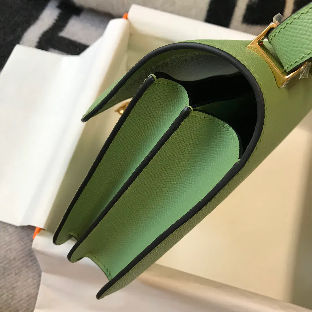 Hermes Constance — image 3