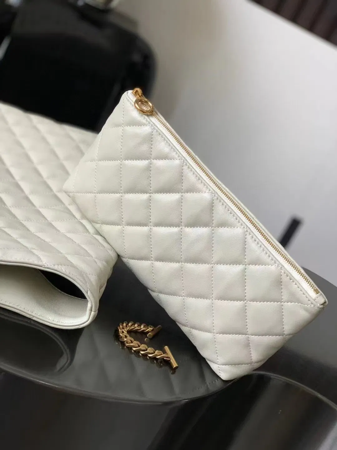 ICARE MAXI SHOPPING BAG IN QUILTED LAMBSKIN – White — image 6