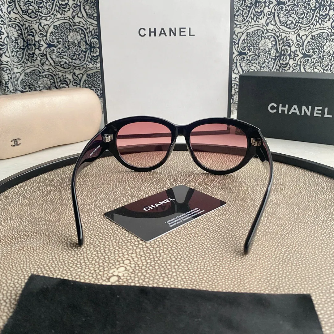 Vintage chanel sunglasses — image 7