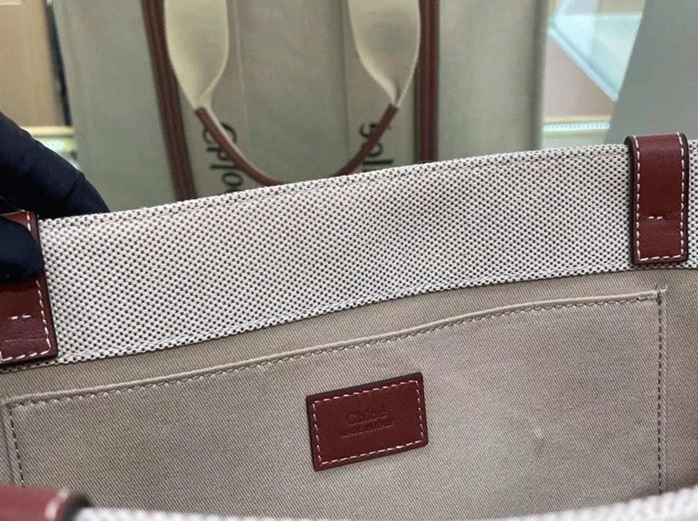 Top Quality Imitation Chloe Large Woody Tote Bag in Canvas with Brown Leather Strips — image 7