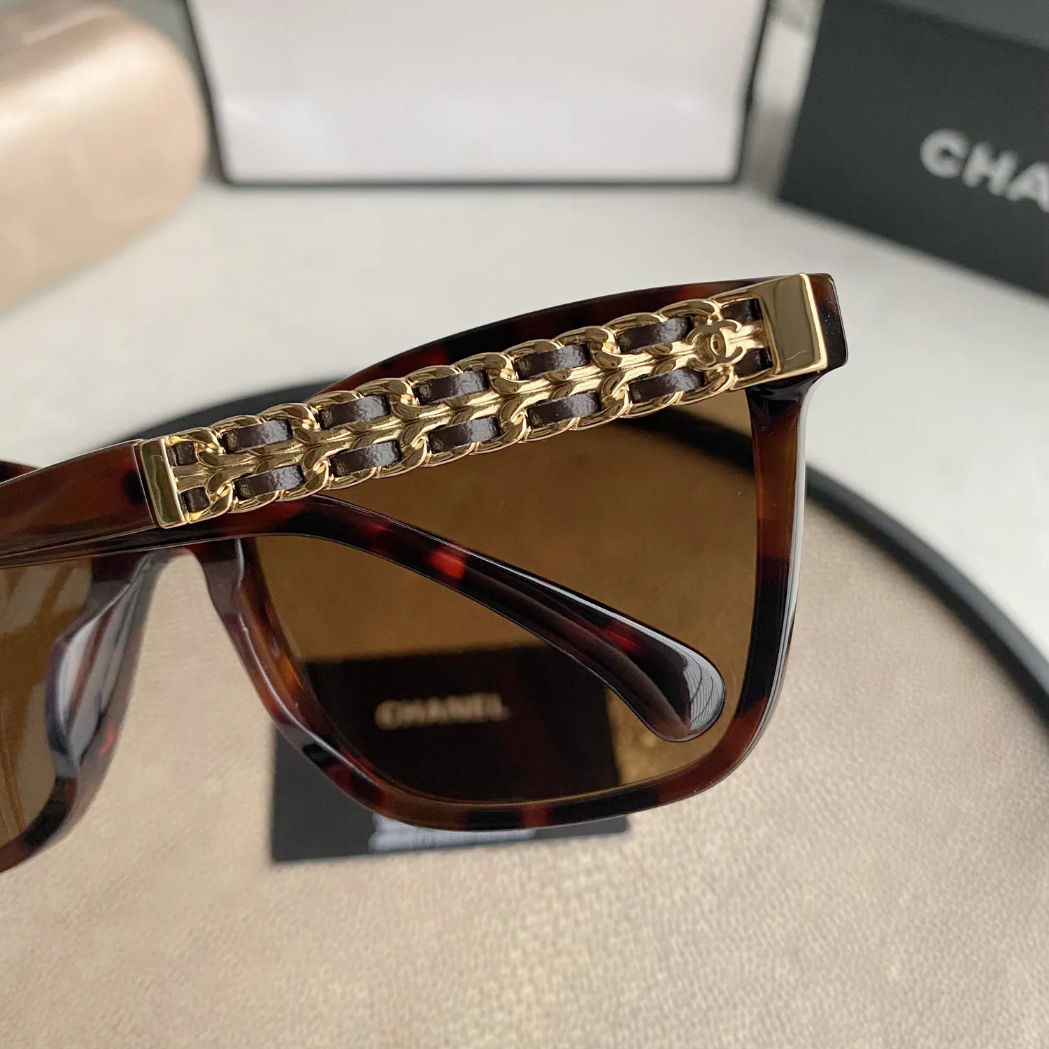 CHANEL Sunglasses — image 4